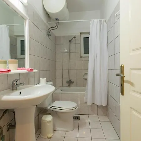 Lenna's Zante Vasilikí