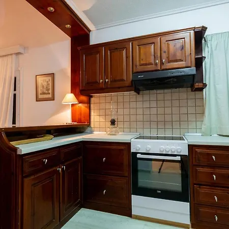 Lenna's Zante Vasilikí