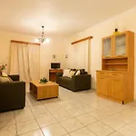וילה Lenna's Zante Vasilikí