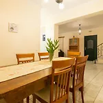 Lenna's Zante Vasilikí